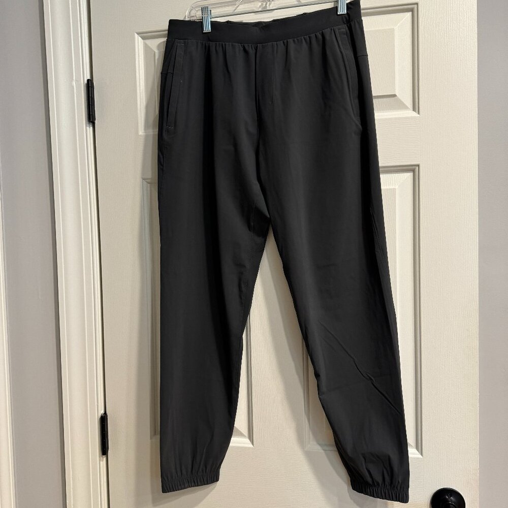 Lululemon Men's Surge Jogger